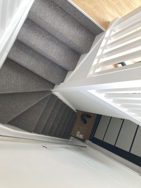 Garage and Gym - Sutton Bonington : Swipe To View More Images