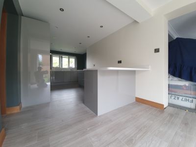 Kitchen and Utility Room Decorating